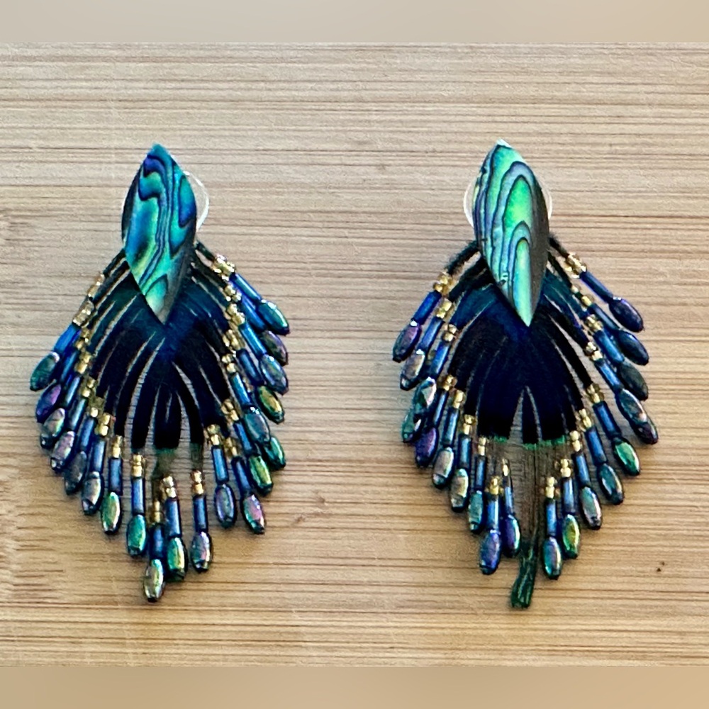 PEACOCK FEATHER BEADED EARRINGS ABALONE SHELL VINTAGE 4 PIERCED EARS See Picture